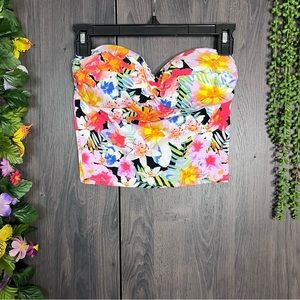 +🌸5/$25🌸Ambiance Apparel Floral Printed Cropped Tube Top Size Medium